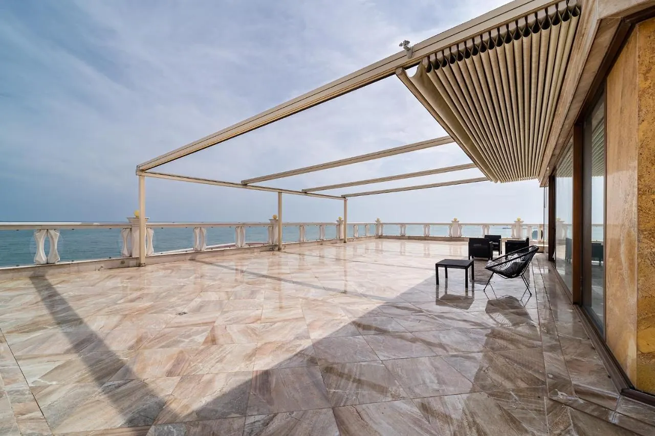 La Mer Luxury Apartments Golden Sands