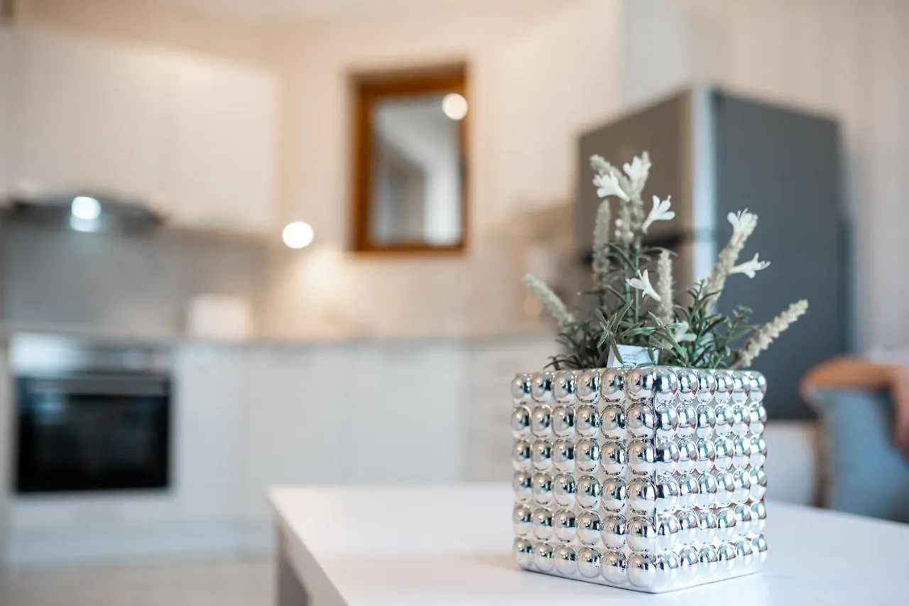 La Mer Luxury Apartments Golden Sands