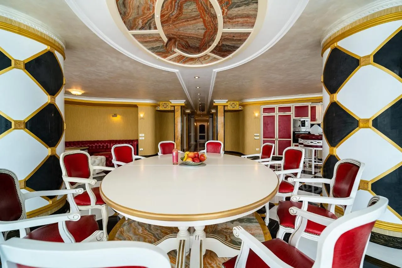 La Mer Luxury Apartments Golden Sands